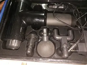 Massage Gun. - Rechargable(8 Heads)