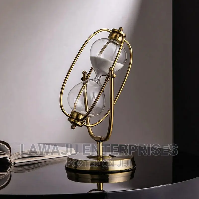 Creative Metal Hourglass Ornaments Decor