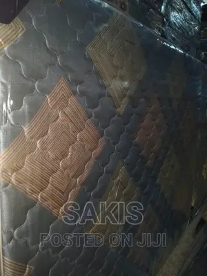 Time to Turn In! 6 * 6 * 8.High Density Quilted Mattresses