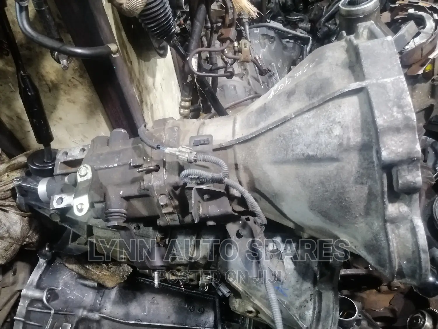 Nissan E25 Caravan Gearbox