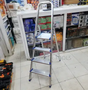 4 Step Aluminum Ladder.