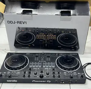 DDJ-Rev1, 2-Channel Dj Controller for Serato Dj Lite (Black)