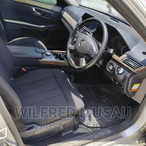 Mercedes-Benz E300 2010 Silver