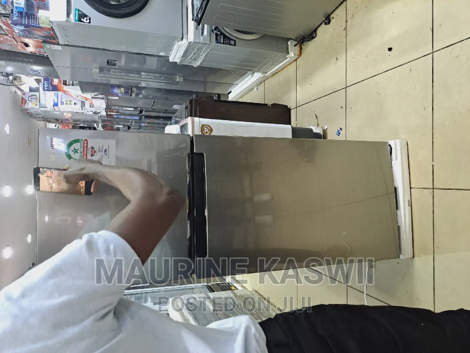 Samsung 235ltrs Fridge -RT28K3032S8-