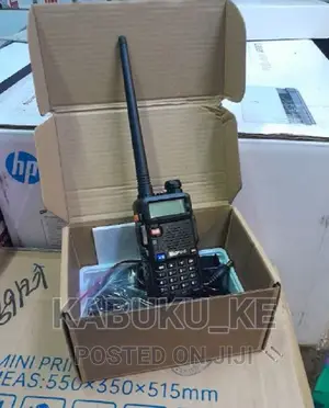 Baofeng UV-5R Dual Radio With Ear Piece