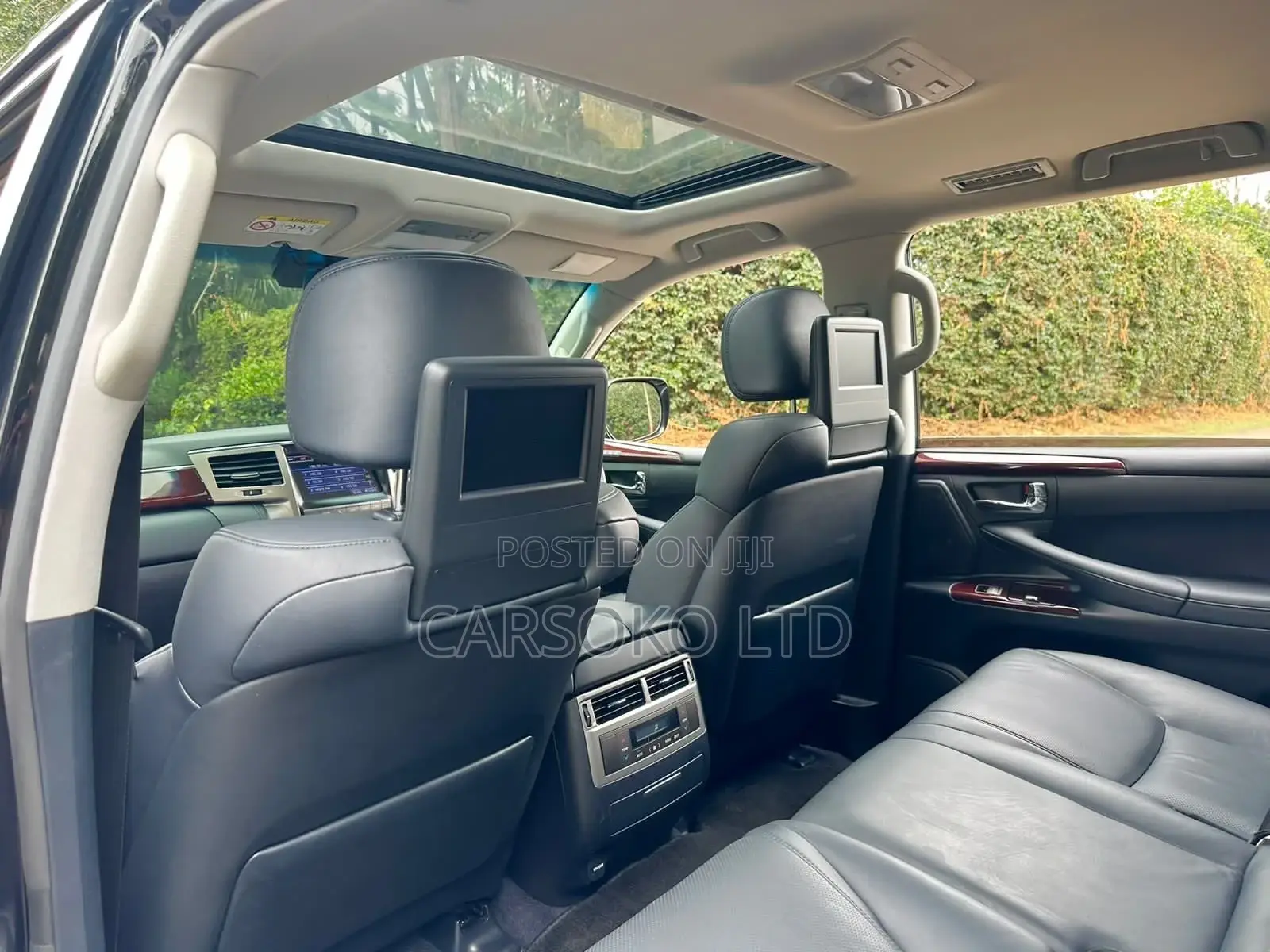 Lexus LX 2015 Black