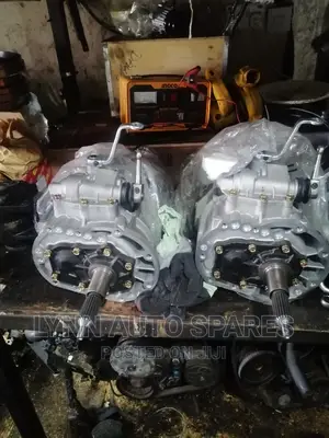 Toyota Hiace Shark 5l Gearbox