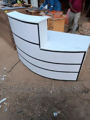 Morden Reception Desk 2mtrs