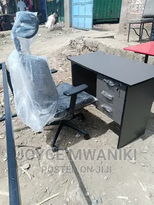 Office Chair Adjustable High Back Plus Office Desk.
