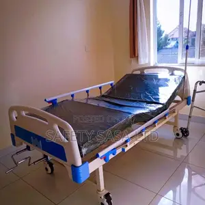 Patient Hospital Bed 2 Crank: Nursing Home Bed