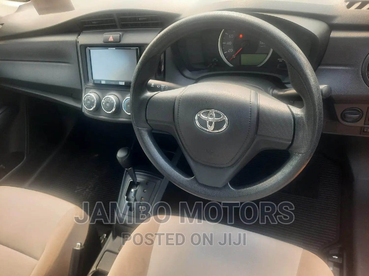 Toyota Axio 1.5 G 2WD 2016 Silver