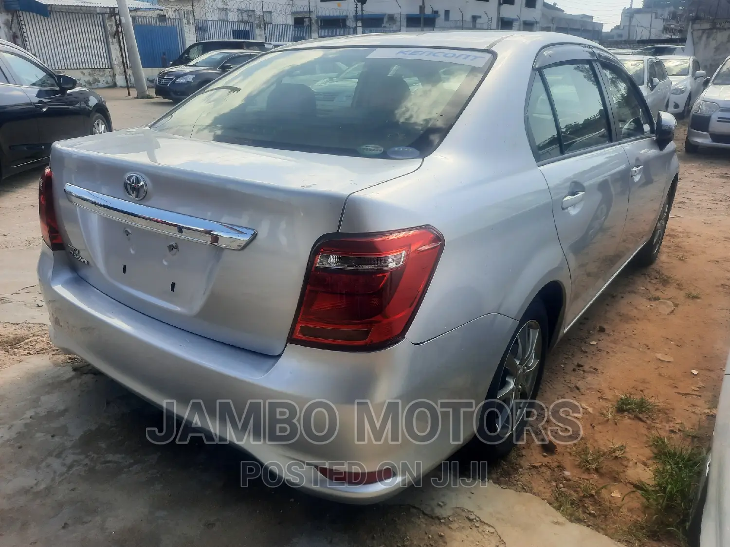 Toyota Axio 1.5 G 2WD 2016 Silver
