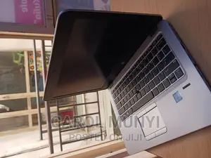 New Laptop HP EliteBook 820 G3 8GB Intel Core I7 SSD 256GB
