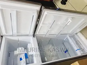 Roch 348l Refrigerator