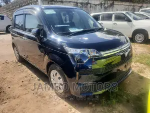Toyota Spade 1.5 2016 Black