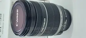 Canon EF-S 18-200mm F/3.5-5.6 IS Zoom Lens for Canon DSLR