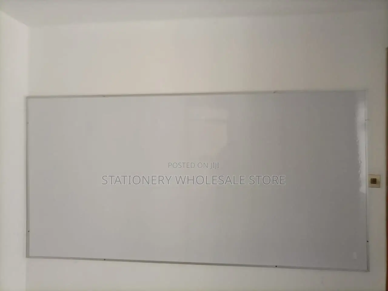 2.4 X 1.2m Whiteboard for Public Schools