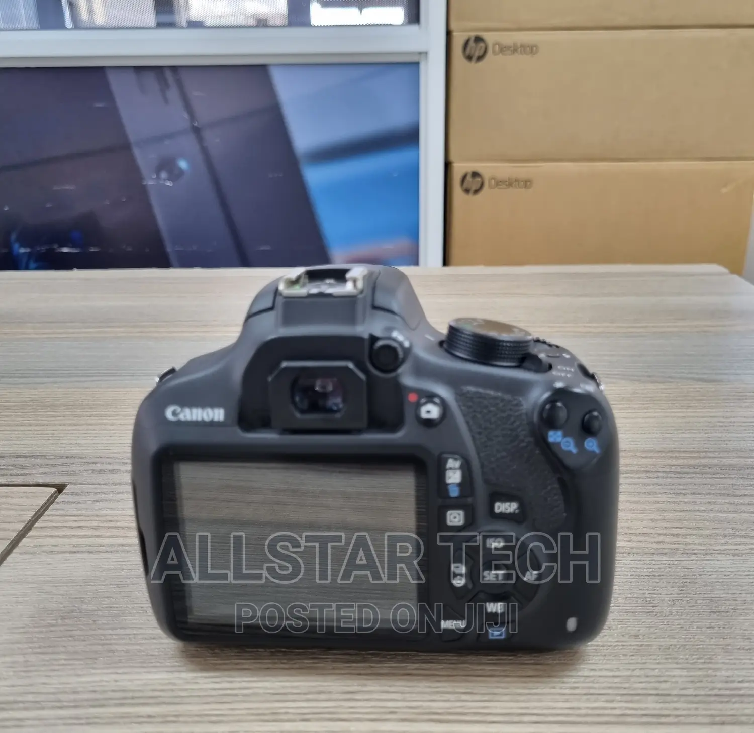 Canon EOS 1200D