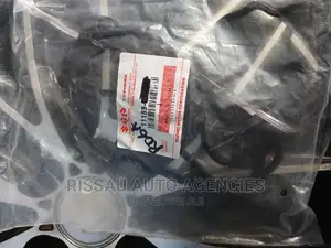 Suzuki Alto RO6A Engine Top Cover Gasket for 650cc Engine.
