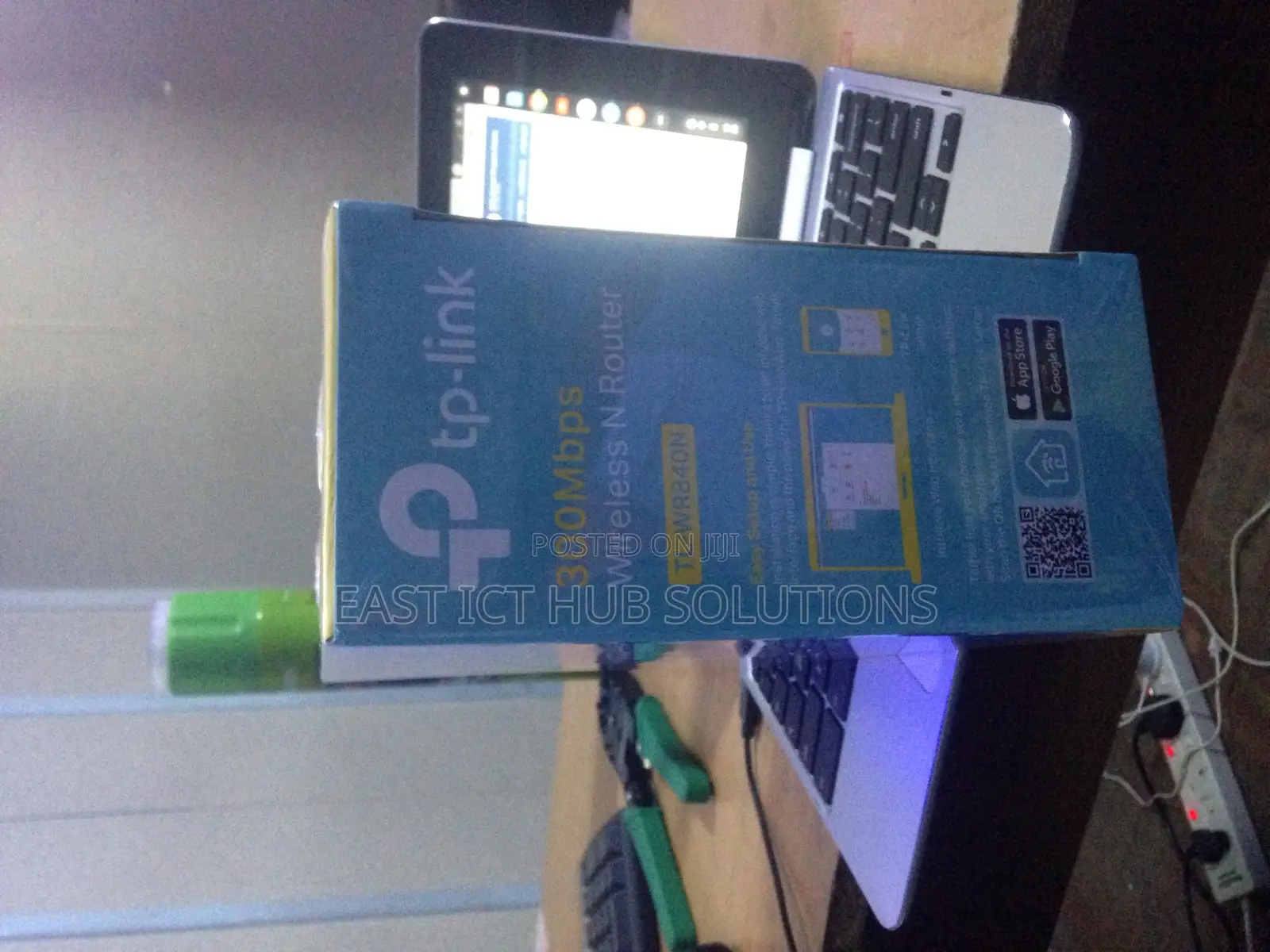 Tplink Wireless Router 300mbps 2 Antennaes