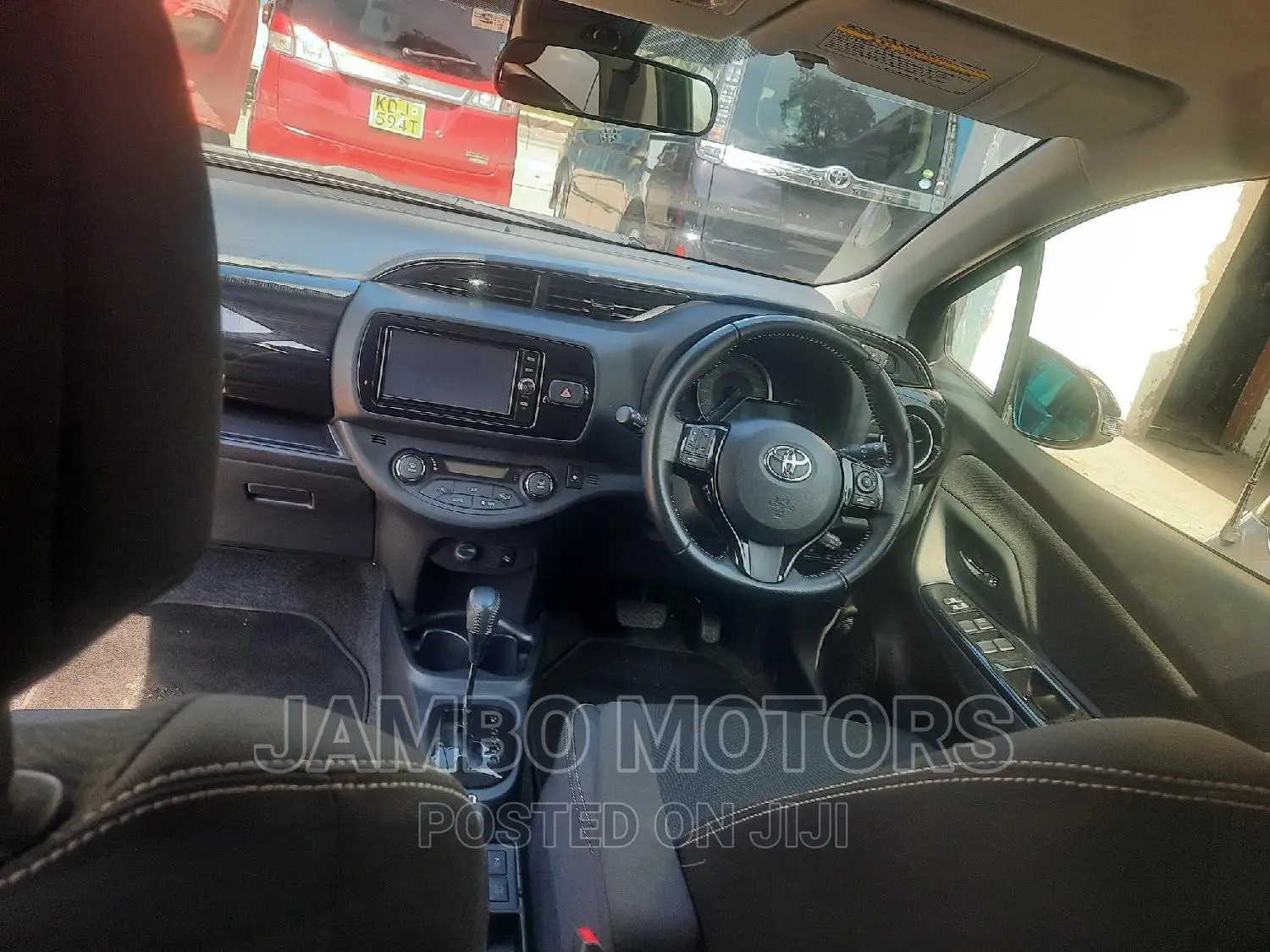 Toyota Vitz 2016 Black