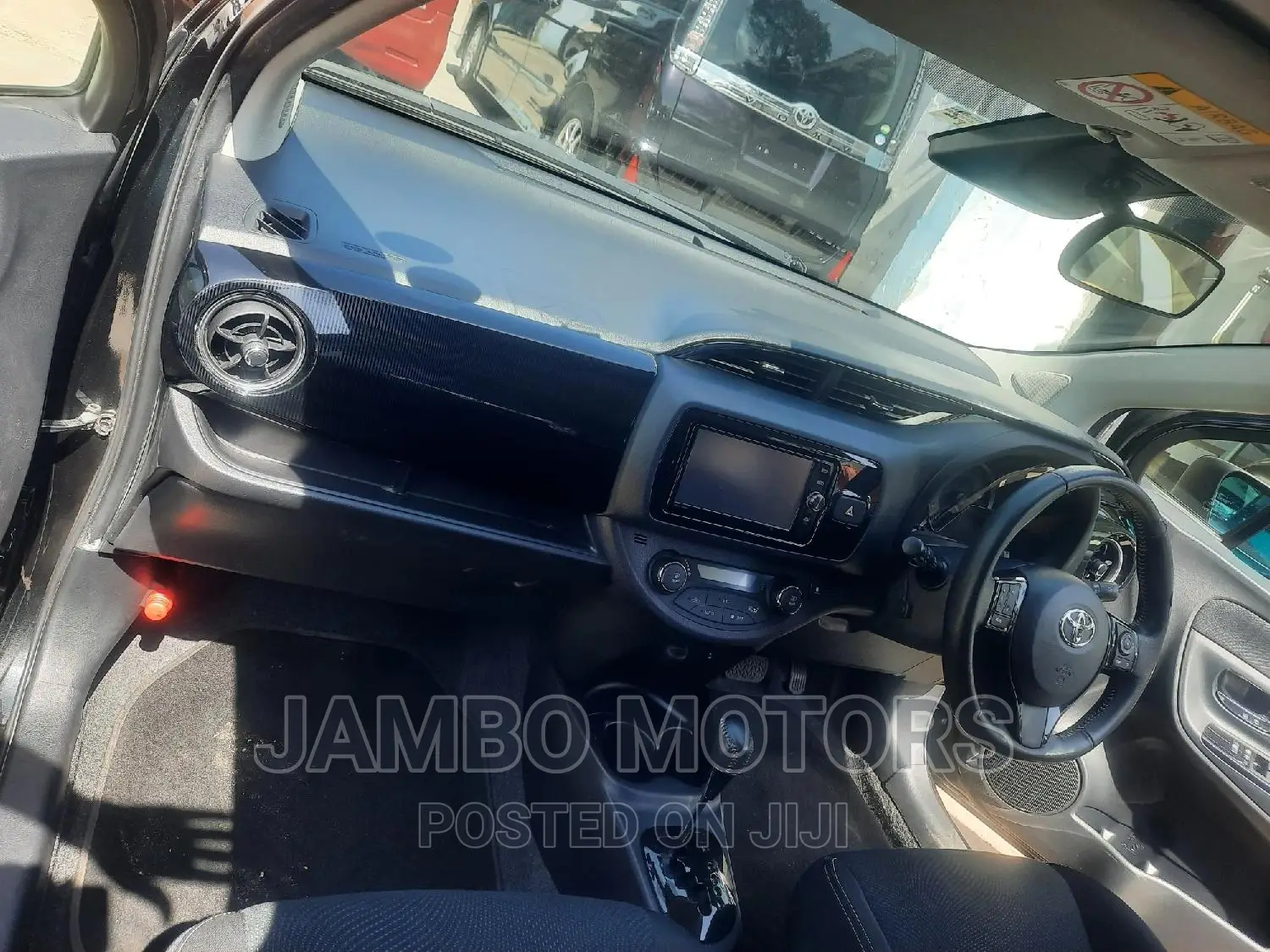 Toyota Vitz 2016 Black