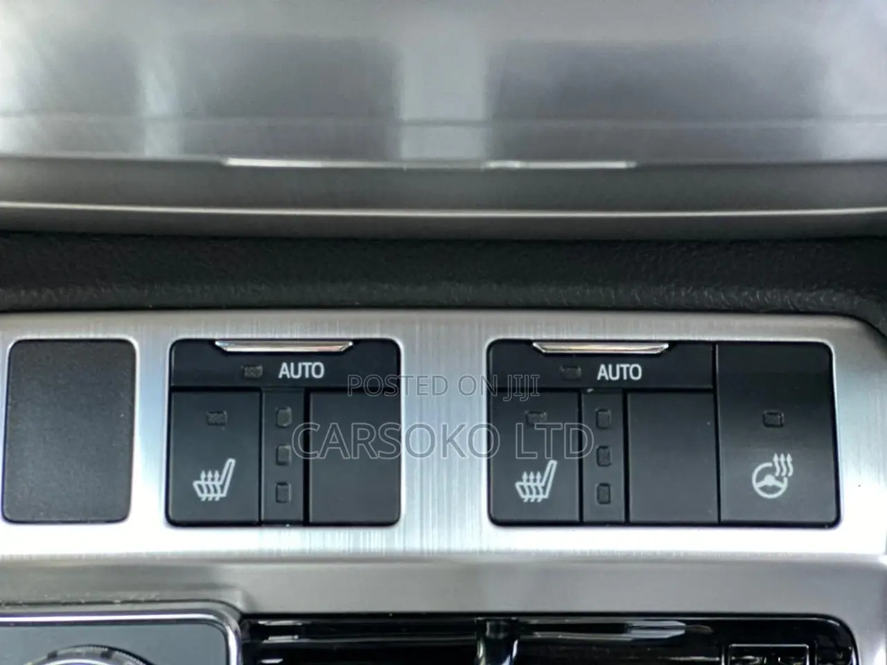 Toyota Land Cruiser 2017 White