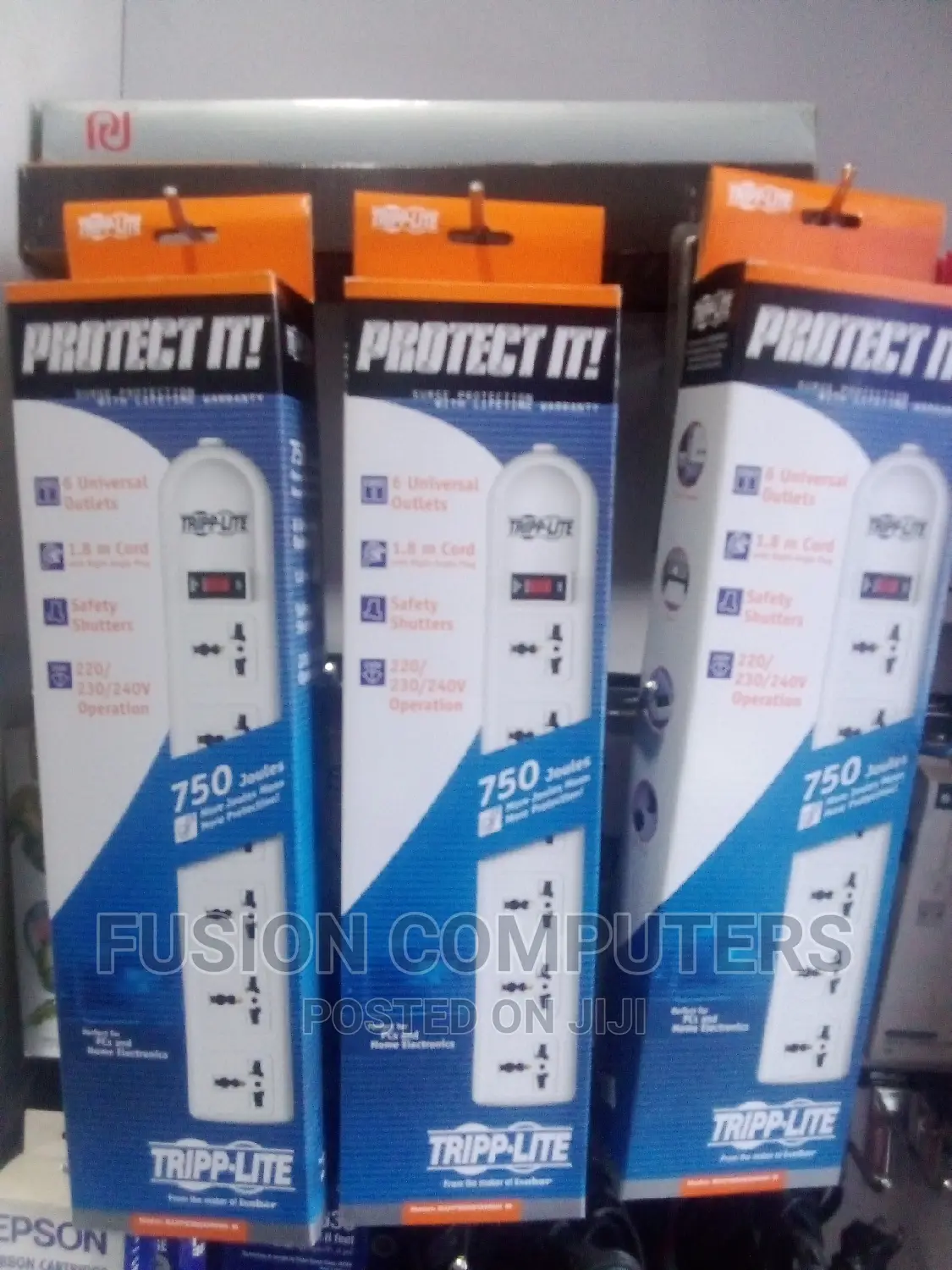 Tripp-Lite 6 Ways Extension