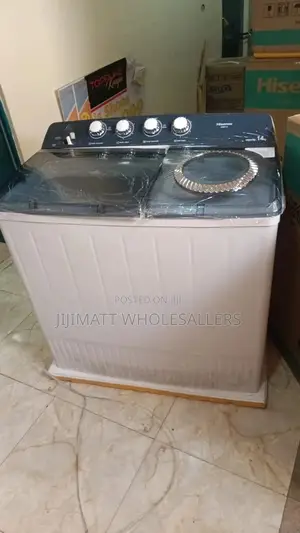 Washing Machine//14kgs Hisense Twin Tub Washing Machine