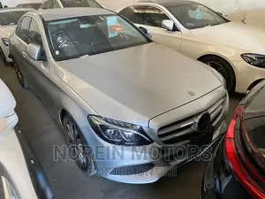 Mercedes-Benz C180 2016 Silver