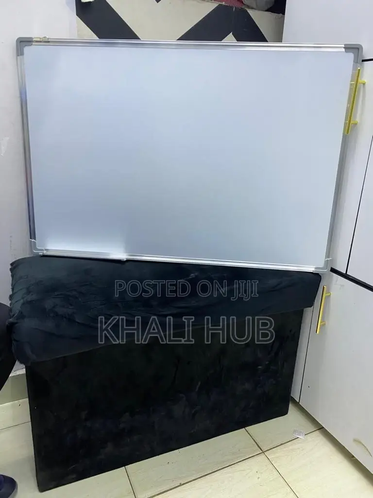 Whiteboard Dry Erase 3ftx2ft. Whiteboard