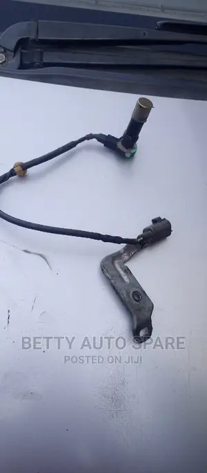 Toyota Hiace 7 L Switch.