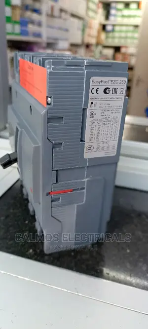 McCb 250A 4pole