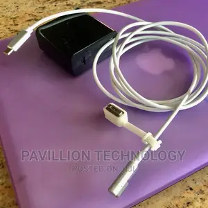 Apple Macbook