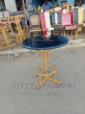 Restaurant Marble Table Black and Gold