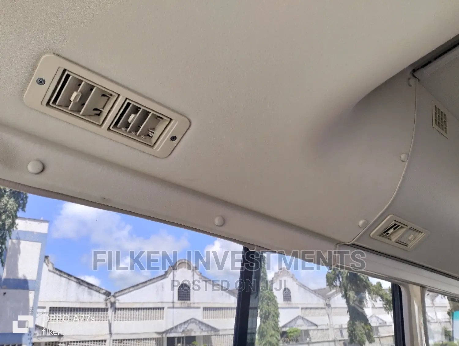 Mitsubishi Fuso Rosa 2016 Beige