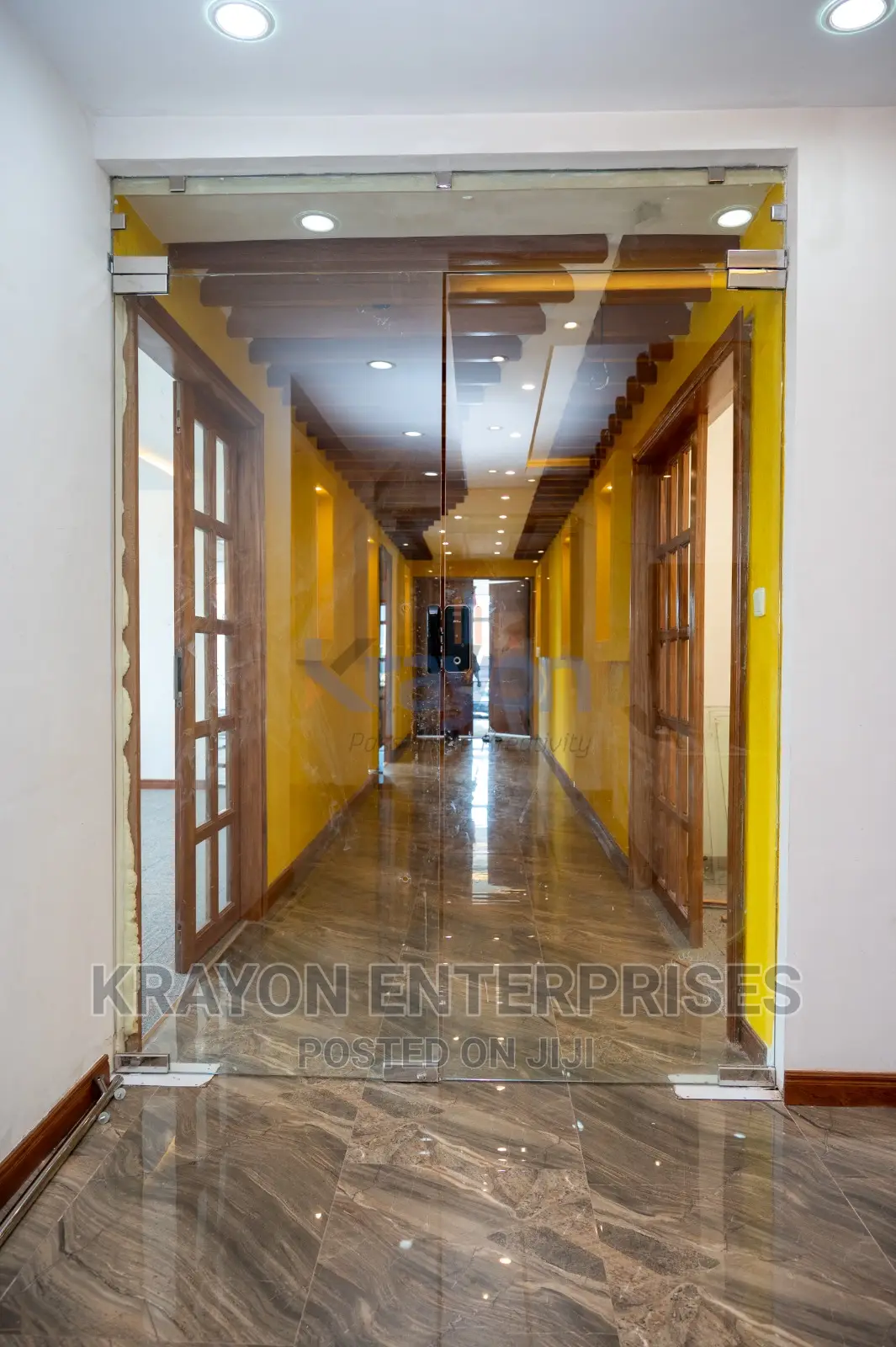 Outdoor Window Graphics