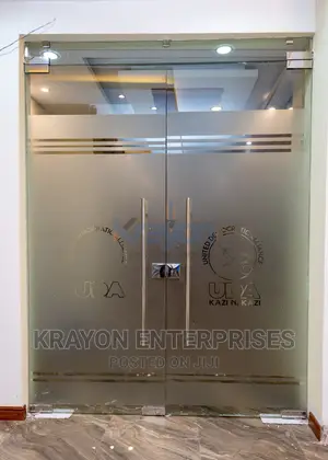 Outdoor Window Graphics