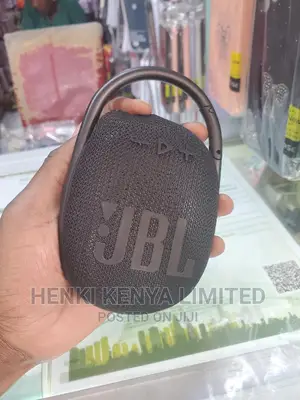 JBL Clip 4