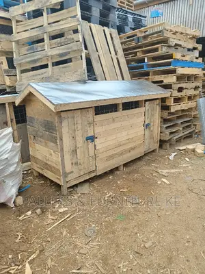 Gsd Dog House