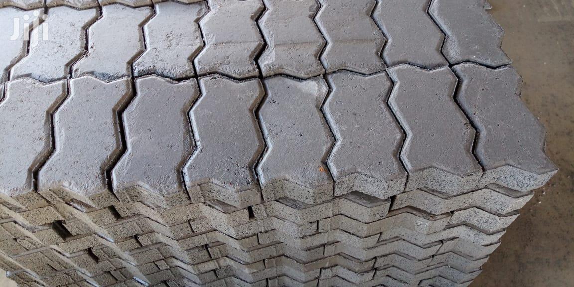 Cabro/ Paving Blocks