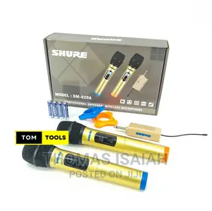 Shure SM820A UHF Dual Wireless Microphone System With Rechar
