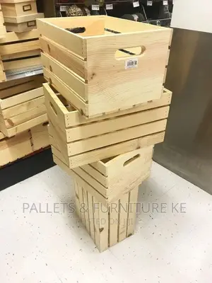Store Es-Wooden Crates
