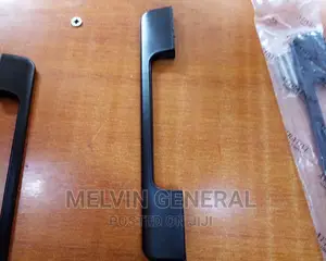 Medium Small Black Handle