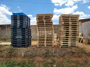 Wood Plastic Pallets- (#04')