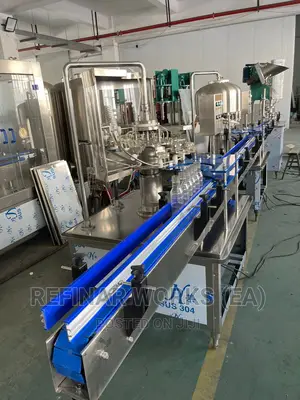 Simplify Bottling With the Automatic Linear Filling Machine