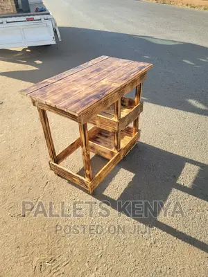 Pallet Kitchen Table- (#SG;006)