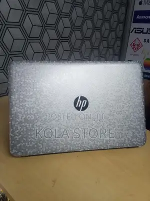 Laptop HP 250 G6 4GB Intel Core I5 HDD 500GB