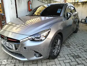 Mazda Demio 2015 Silver
