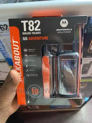 Motorola Talkabout T82 2-Way Walkie Talkie Radio